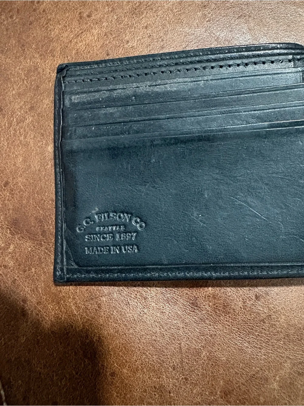 Filson Classic Black Leather Bi-Fold Wallet